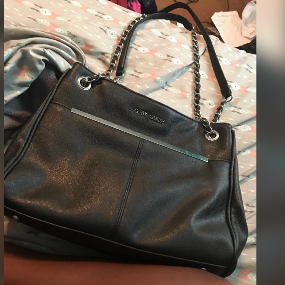 Guess purse